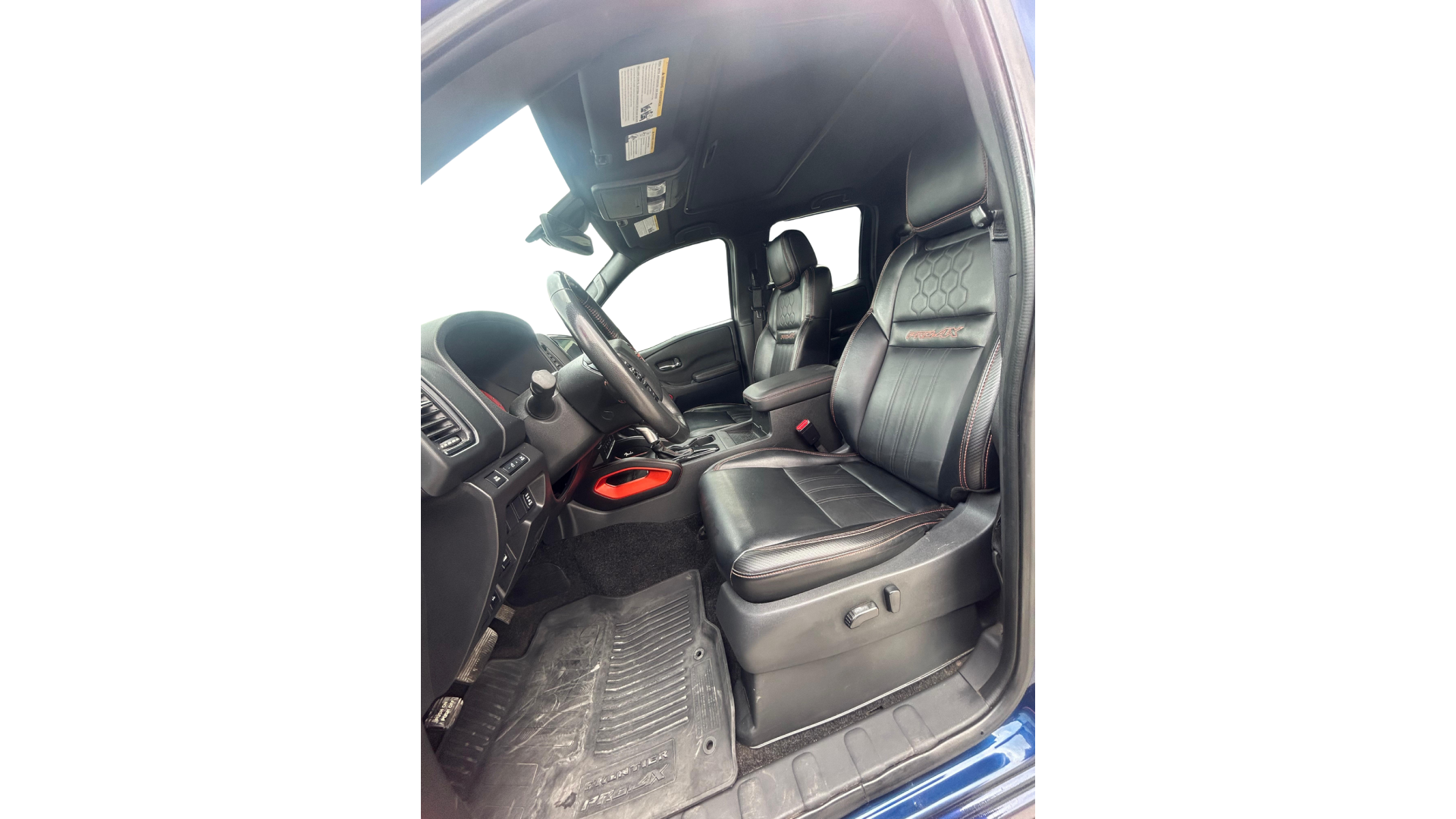 2023 Nissan FRONTIER 4P PRO-4X V63.8 AUT 4X4