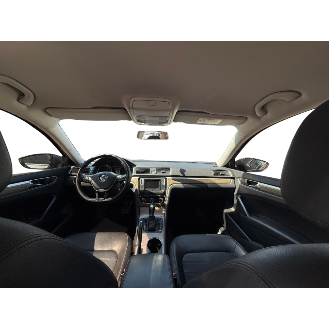 2017 Volkswagen PASSAT 4 PTS SPORTLINE 25L TIPTRONIC FLED PIEL RA-17