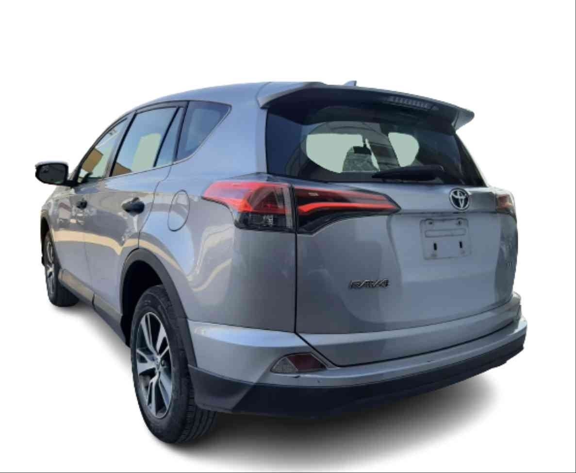 2018 Toyota RAV4 5 PTS LE L4 TA RA-17