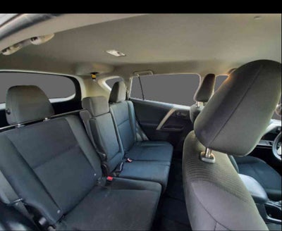 2018 Toyota RAV4 5 PTS LE L4 TA RA-17