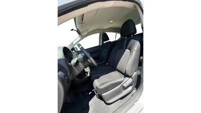 2023 Nissan V-DRIVE 4 PTS BASE TM5 AAC R-15