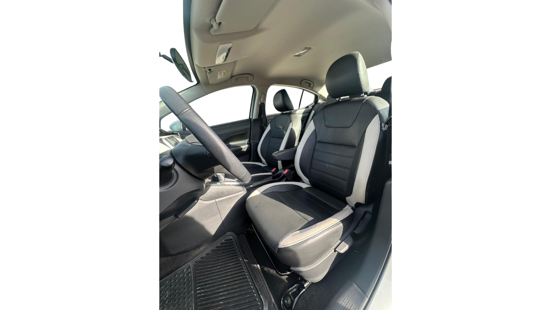 2022 Nissan VERSA 4 PTS EXCLUSIVE CVT AAC AUT VE PIEL GPS F NIEBLA RA-17