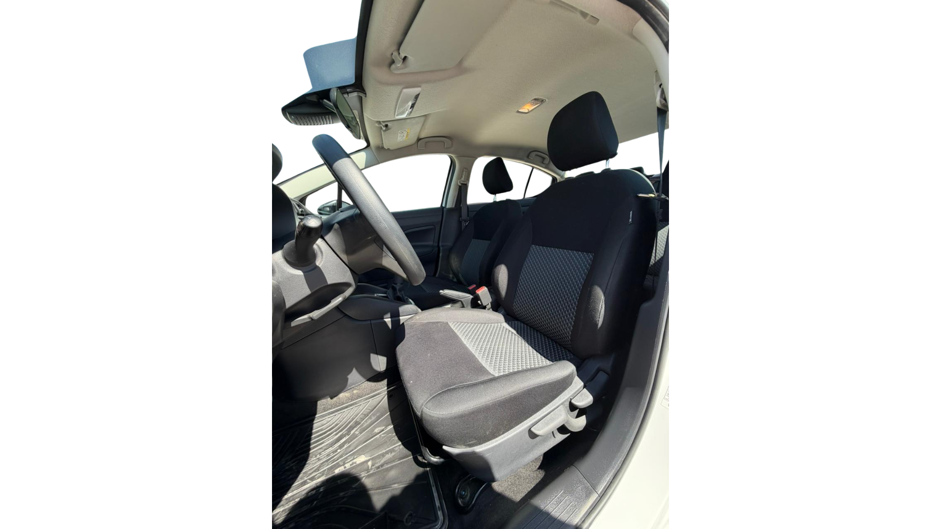 2024 Nissan VERSA 4P SENSE L41.6 MAN