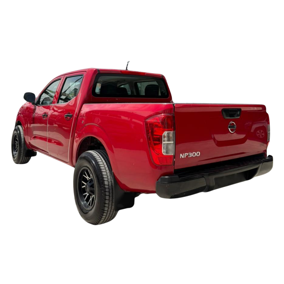 2018 Nissan NP300 4 PTS PICK-UP DOBLE CABINA SE TM6 AAC CD VE