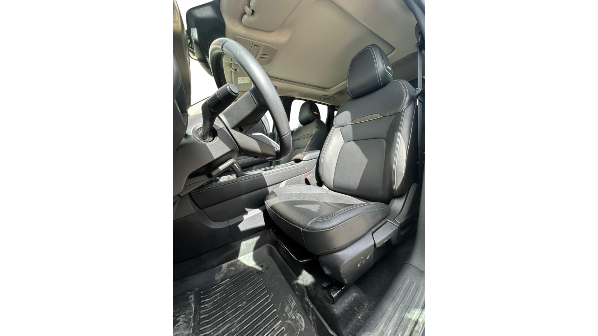 2025 Nissan KICKS 5P PLATINUM L42.0 AUT