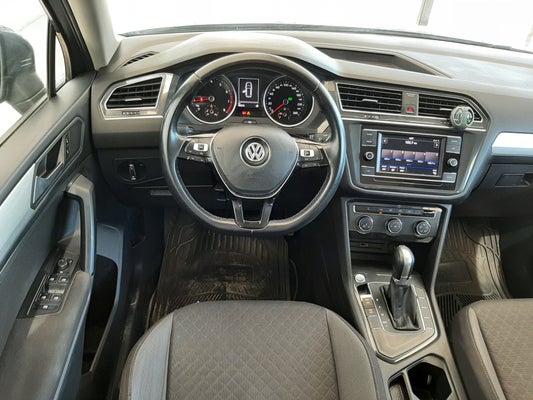 2019 Volkswagen TIGUAN 5 PTS TRENDLINE PLUS 14T DSG RA-17 in Coah, Coahuila de Zaragoza, México - Grupo Alameda