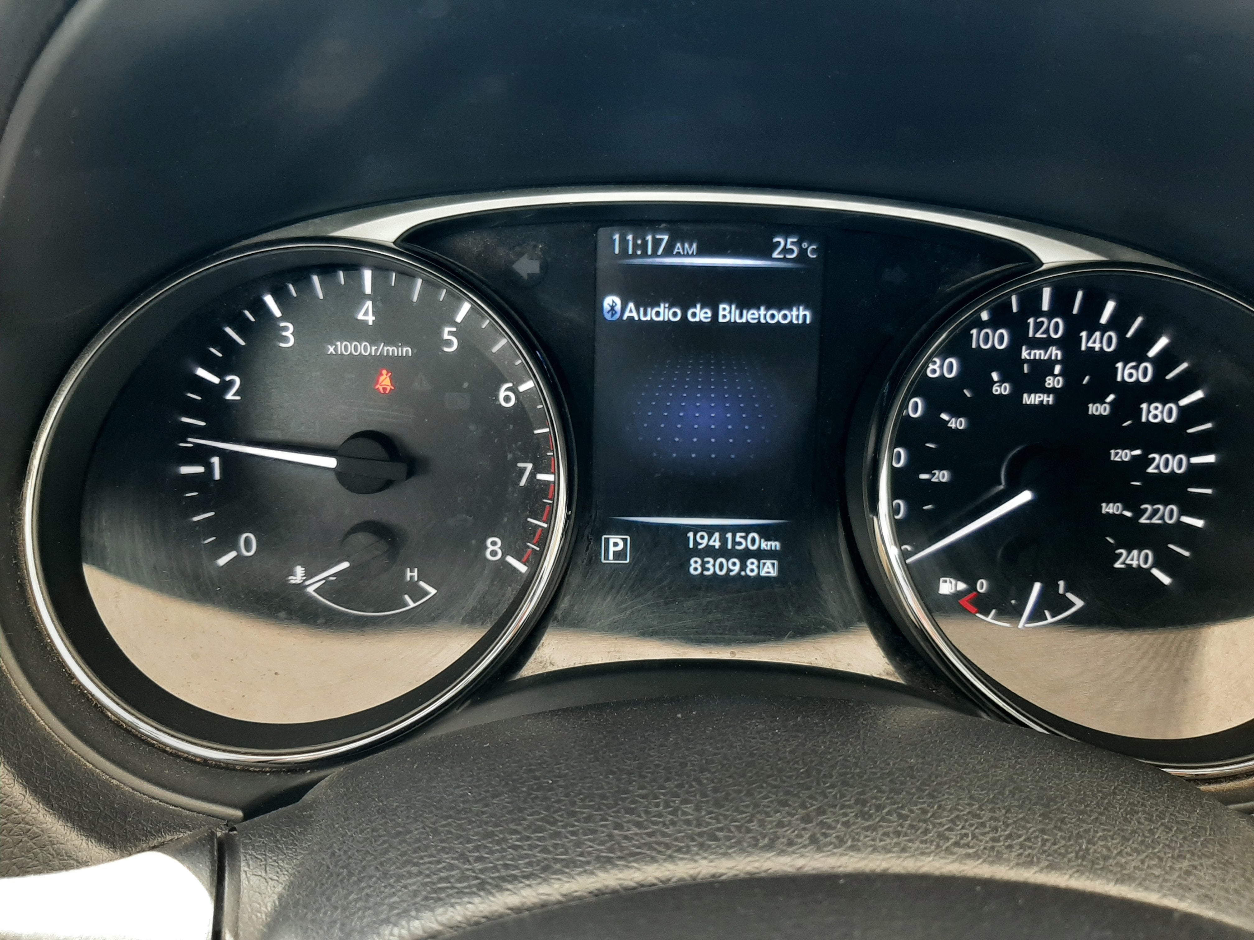 2017 Nissan X-TRAIL 5 PTS EXCLUSIVE CVT PIEL CD QC GPS 7 PAS RA-18 4X4