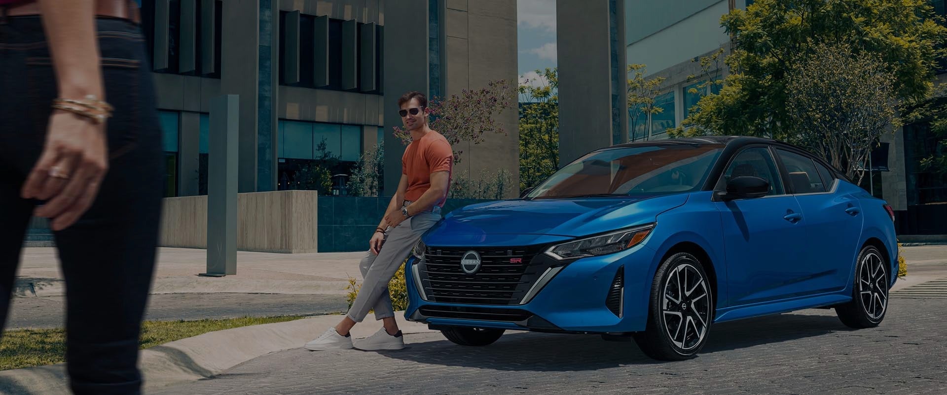 Nissan SENTRA Banner